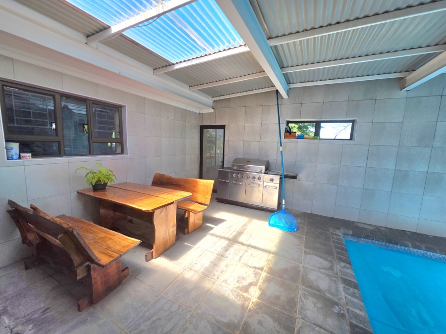 5 Bedroom Property for Sale in Morelig Free State